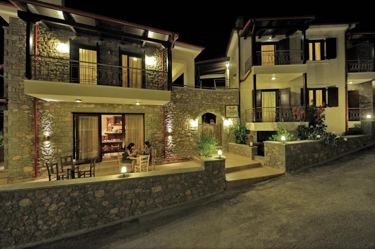 Dianthos Guesthouse Kyriaki ภายนอก รูปภาพ