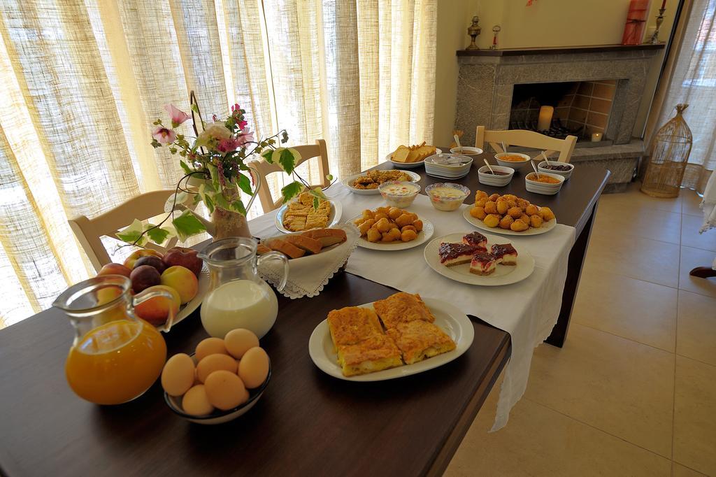 Dianthos Guesthouse Kyriaki ภายนอก รูปภาพ